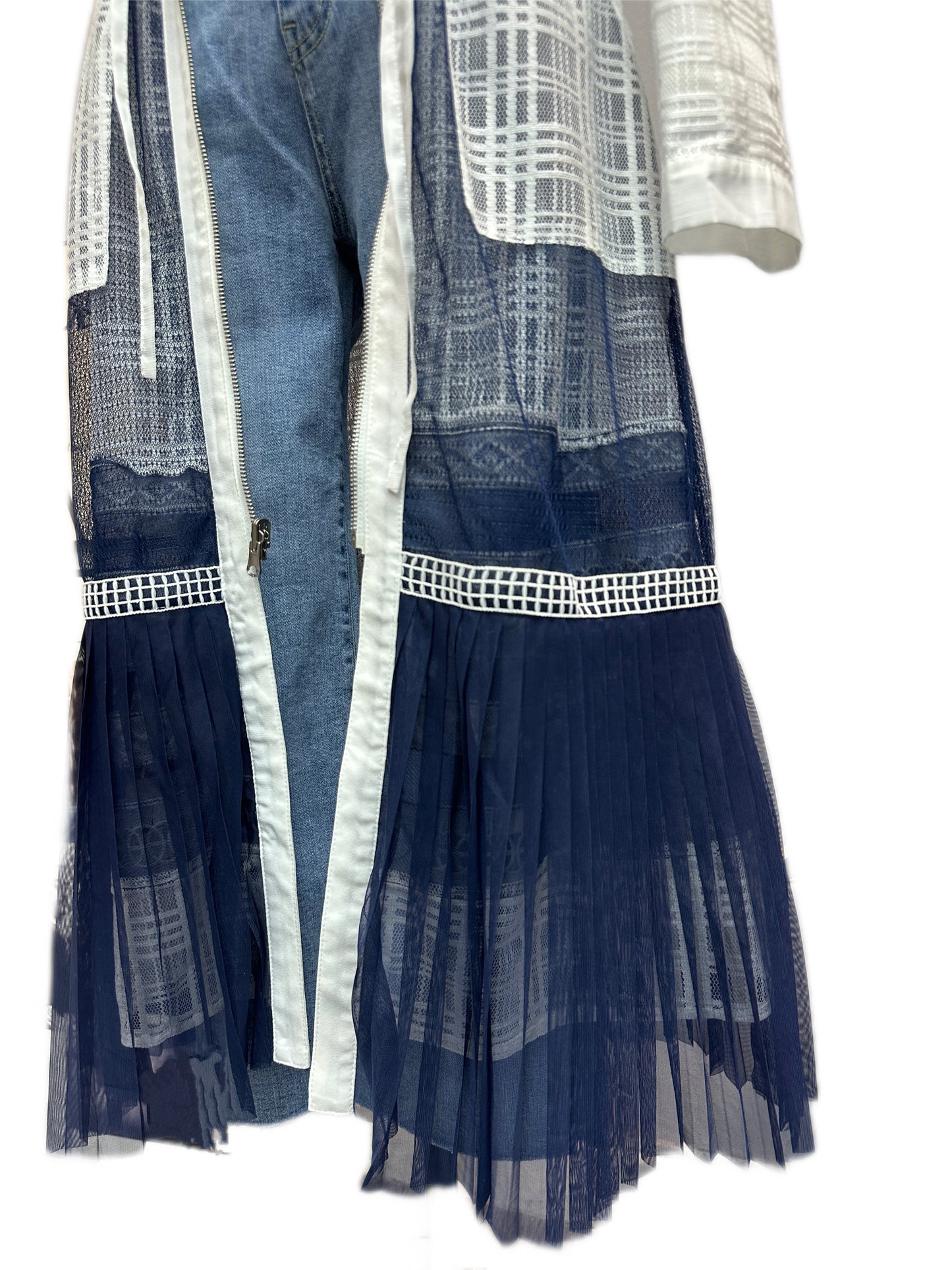 Two ways eyelet one piece jacket