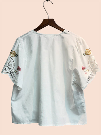 Embroidery X floral v neck top #00524