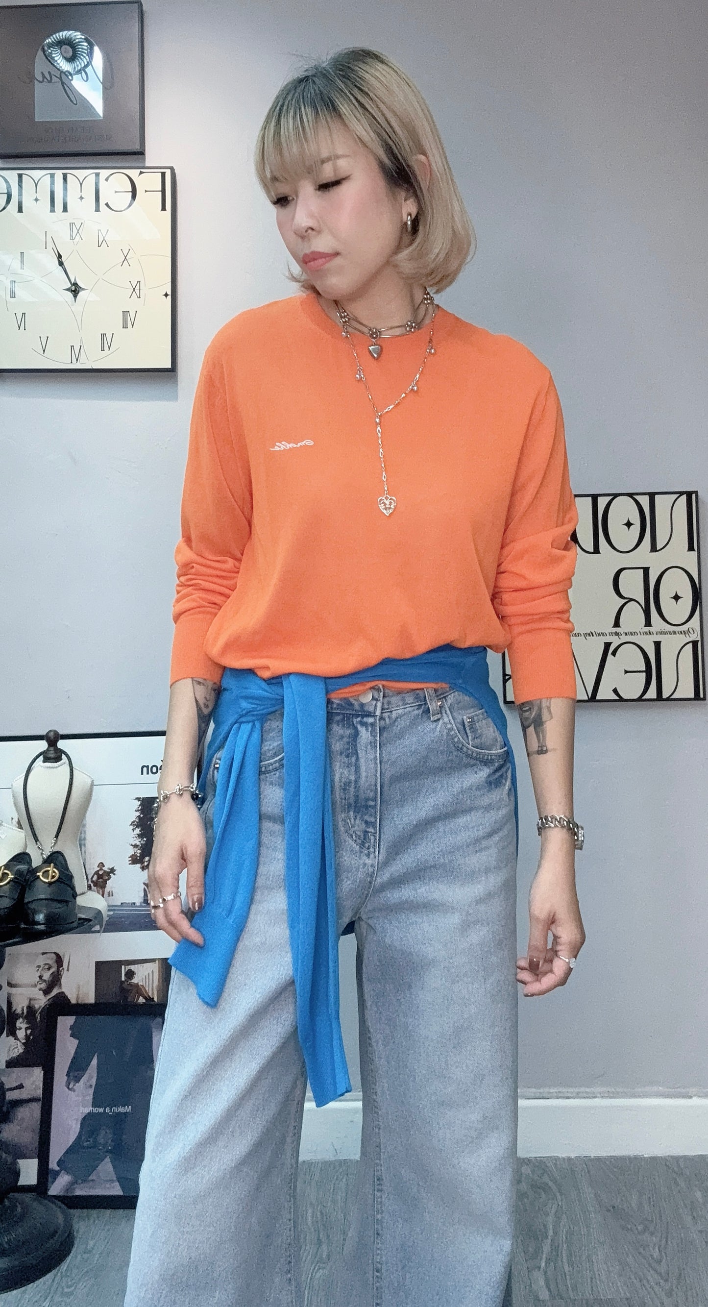 Round neck white logo knit top #00343