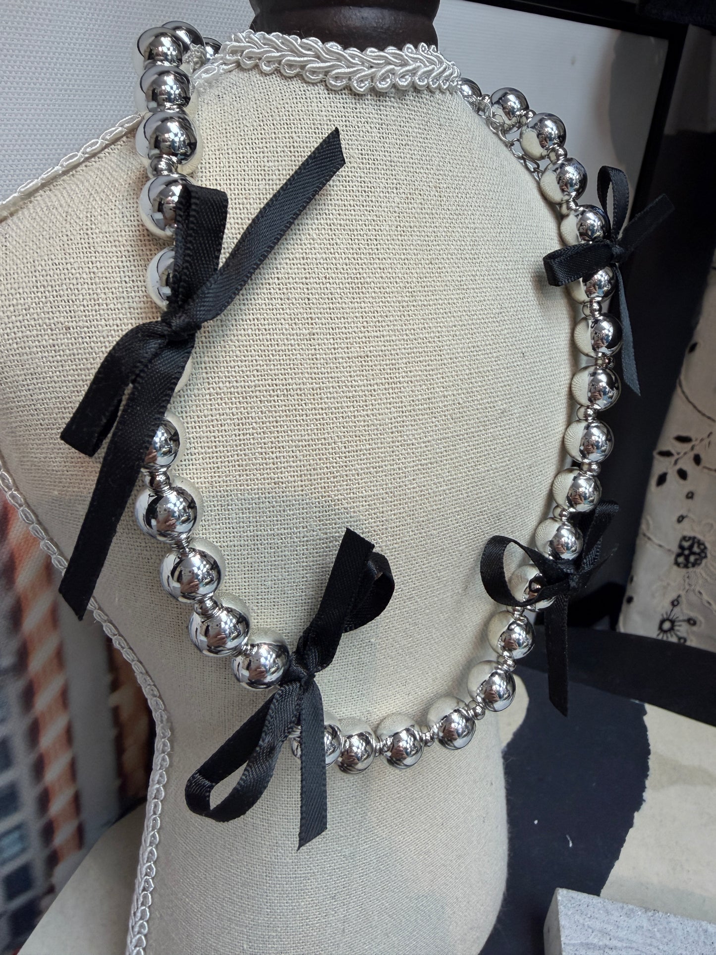 Black ribbon silver beads necklace