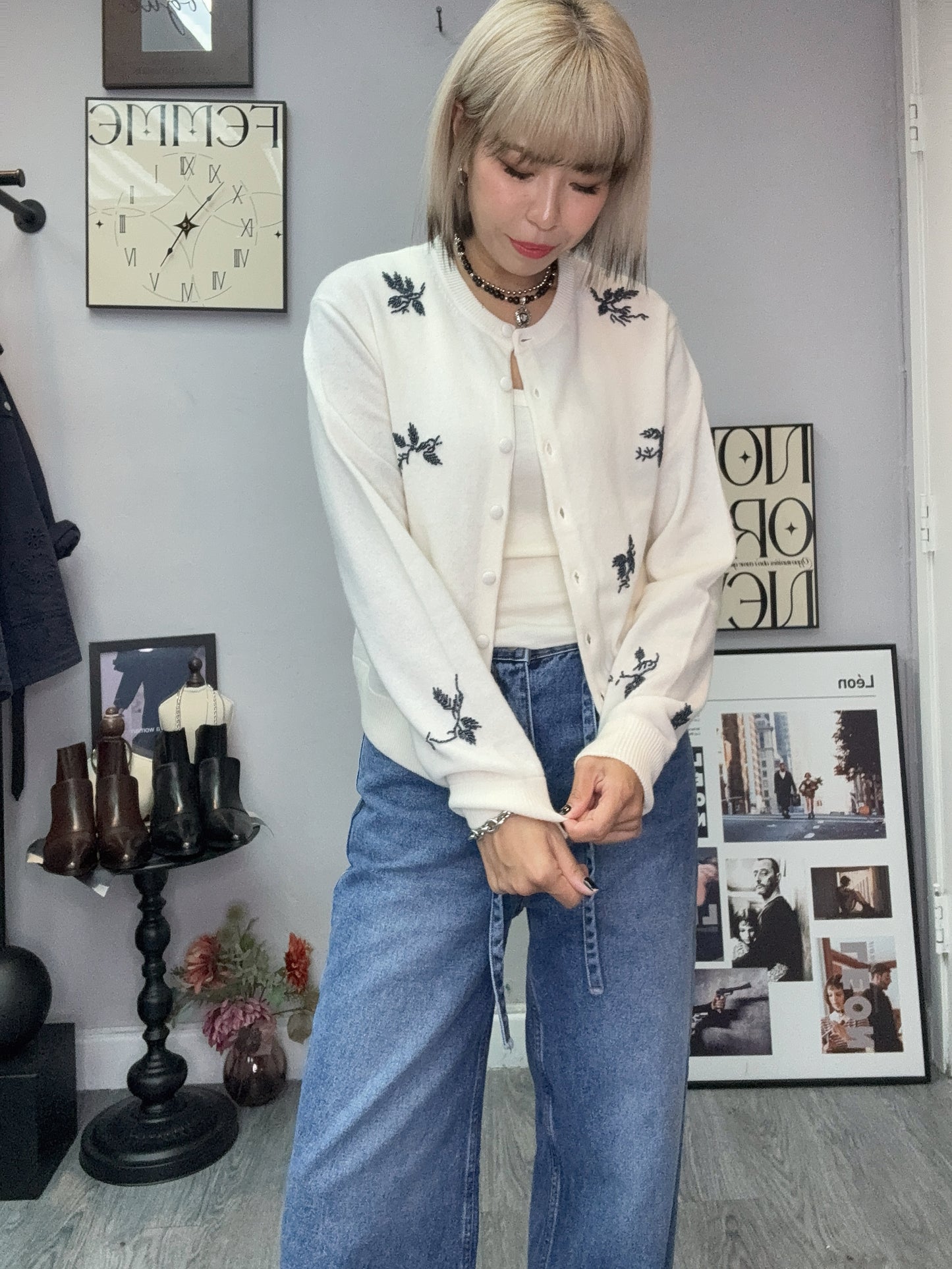 Leaf shape bean cardigan