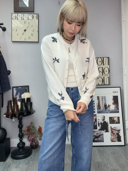 Leaf shape bean cardigan