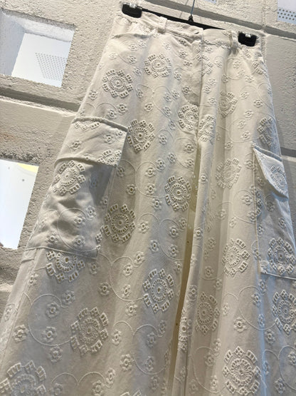 Embroidery back elastic cargo pants #00814