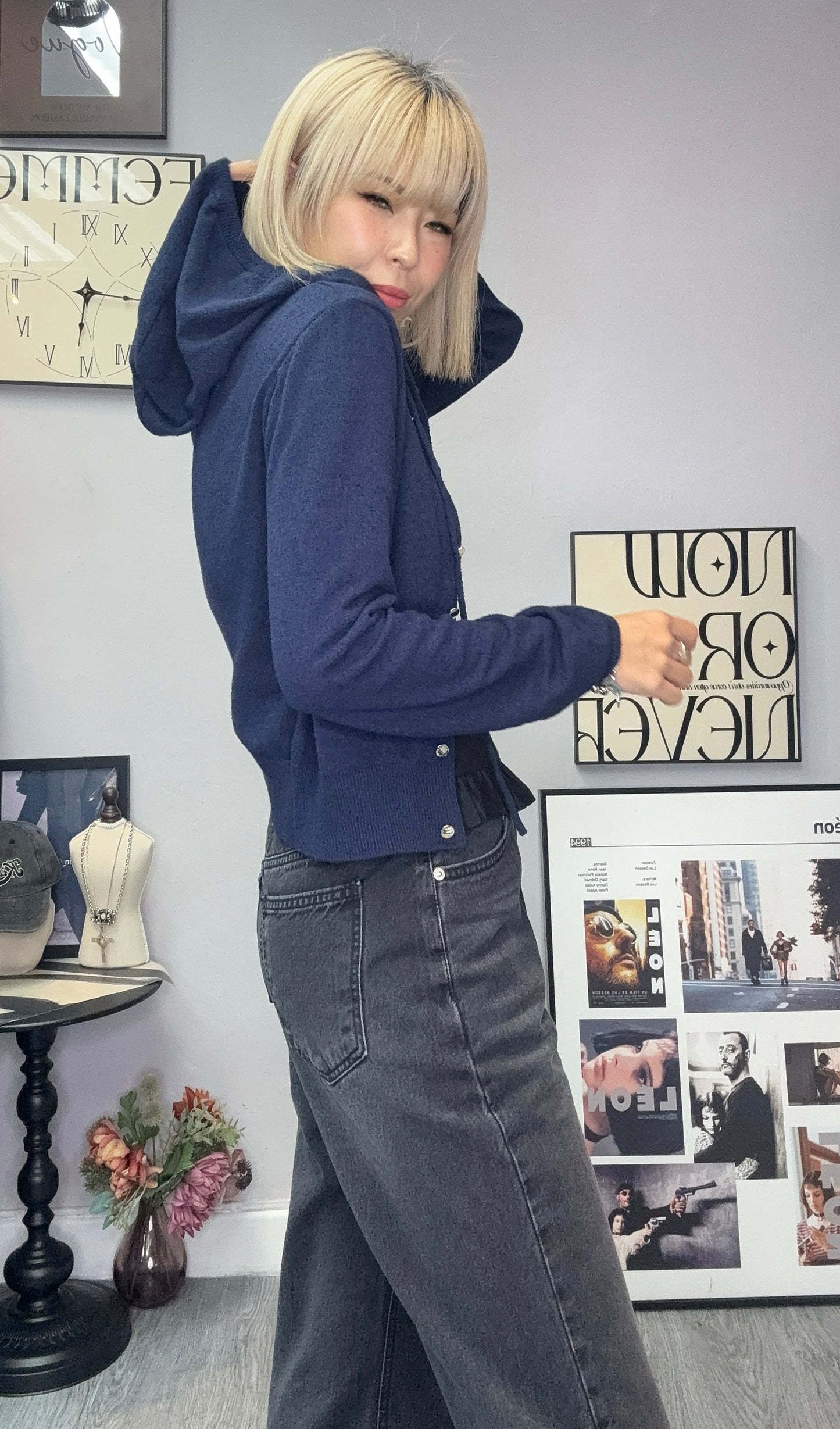 With hat knitted outer