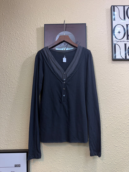 Double v neck front buttons tee #01042