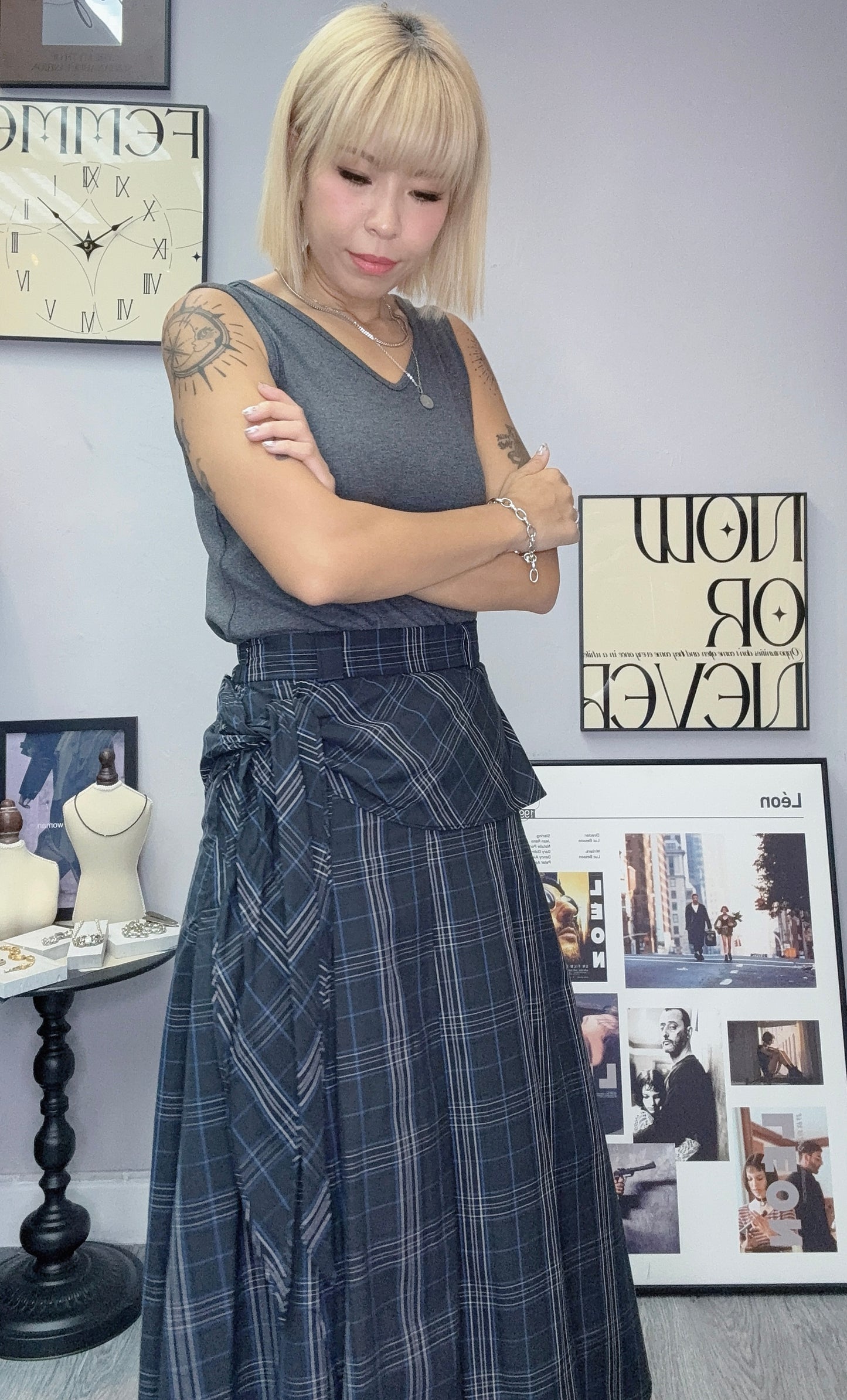 Grid skirt
