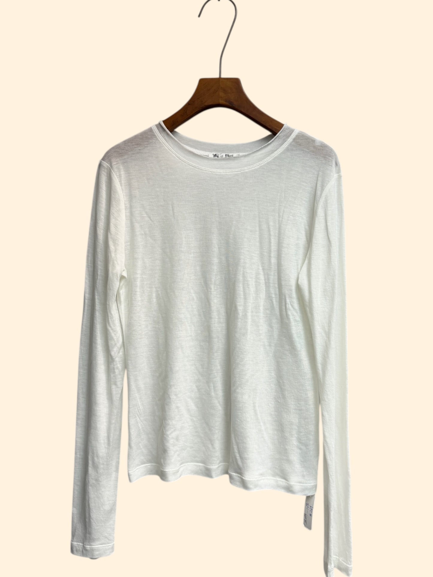 Thin plain base tee