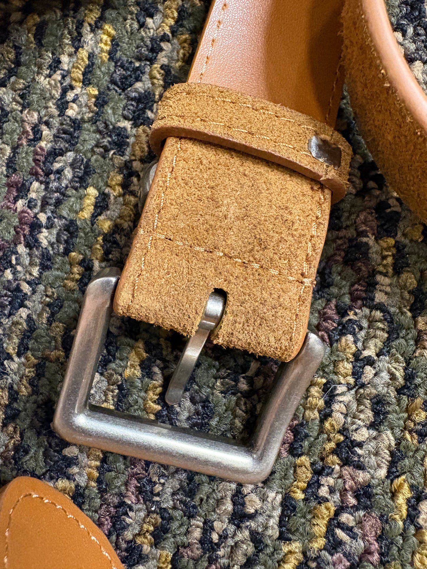Suede belt