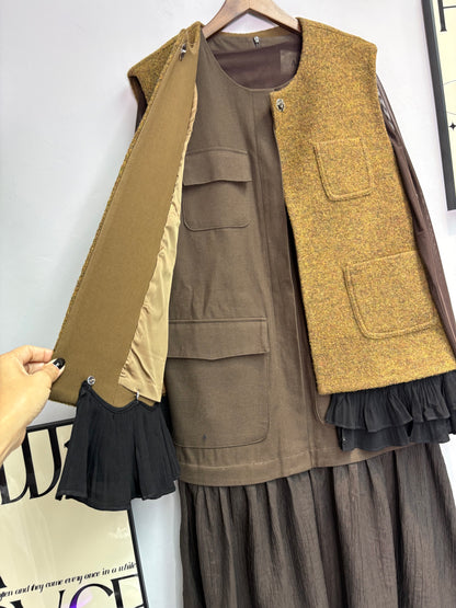 Pleated hem vest wool jacket