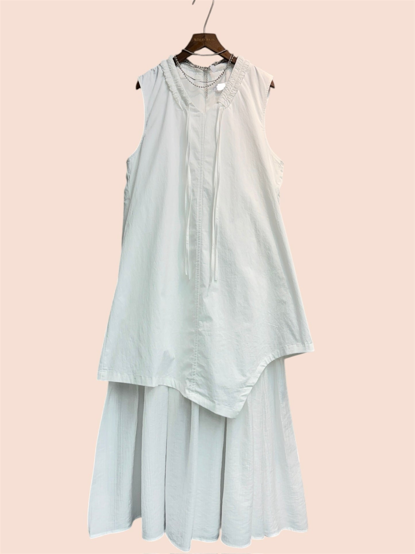 V ruffle neck two tone vest one piece #00480