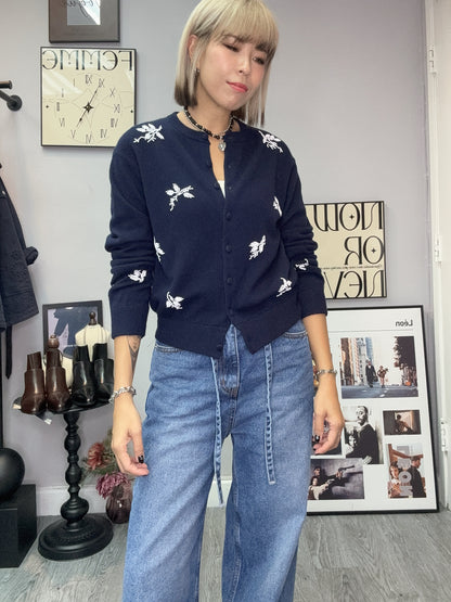 Leaf shape bean cardigan