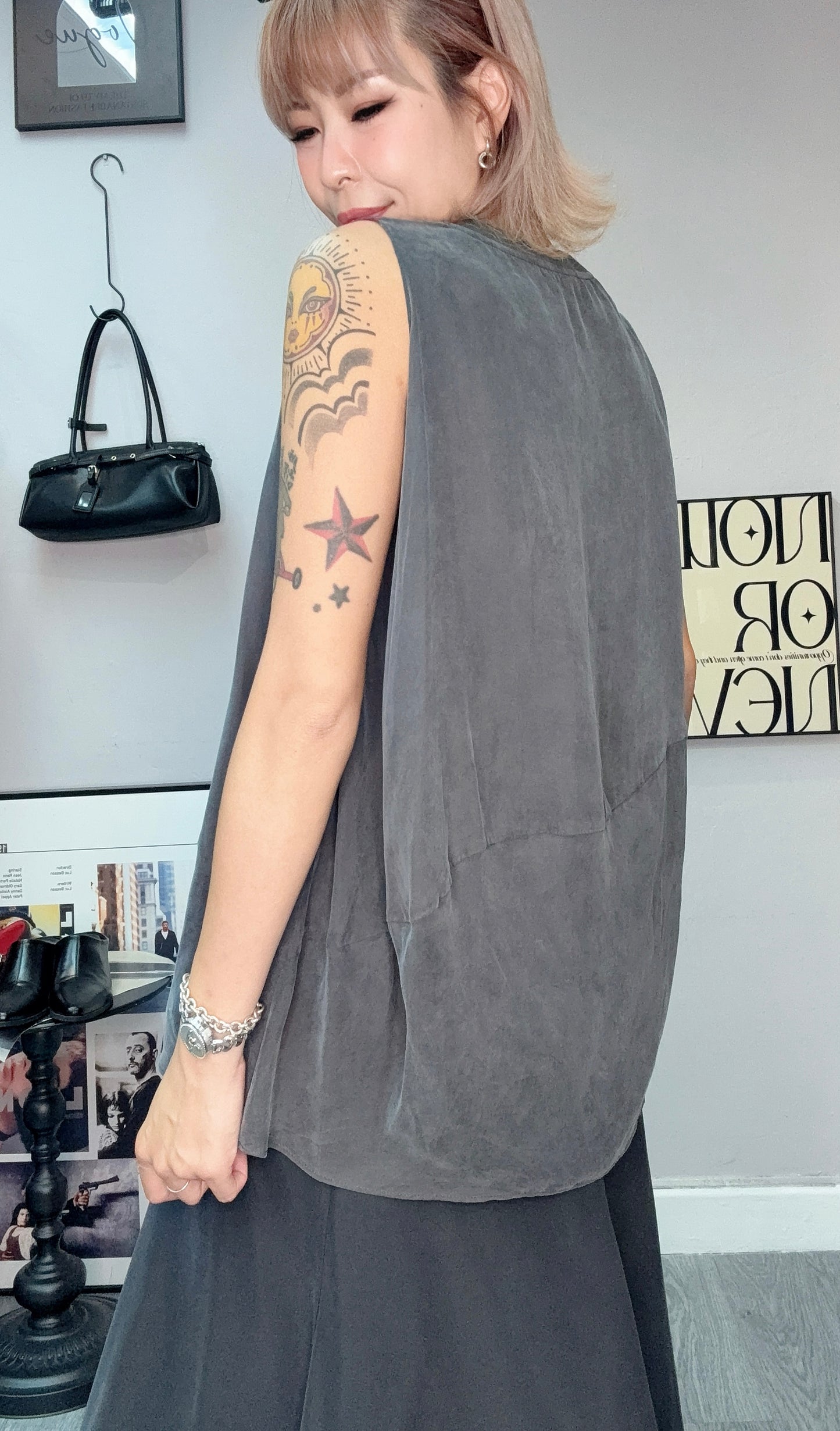 Plain silky tank #00634