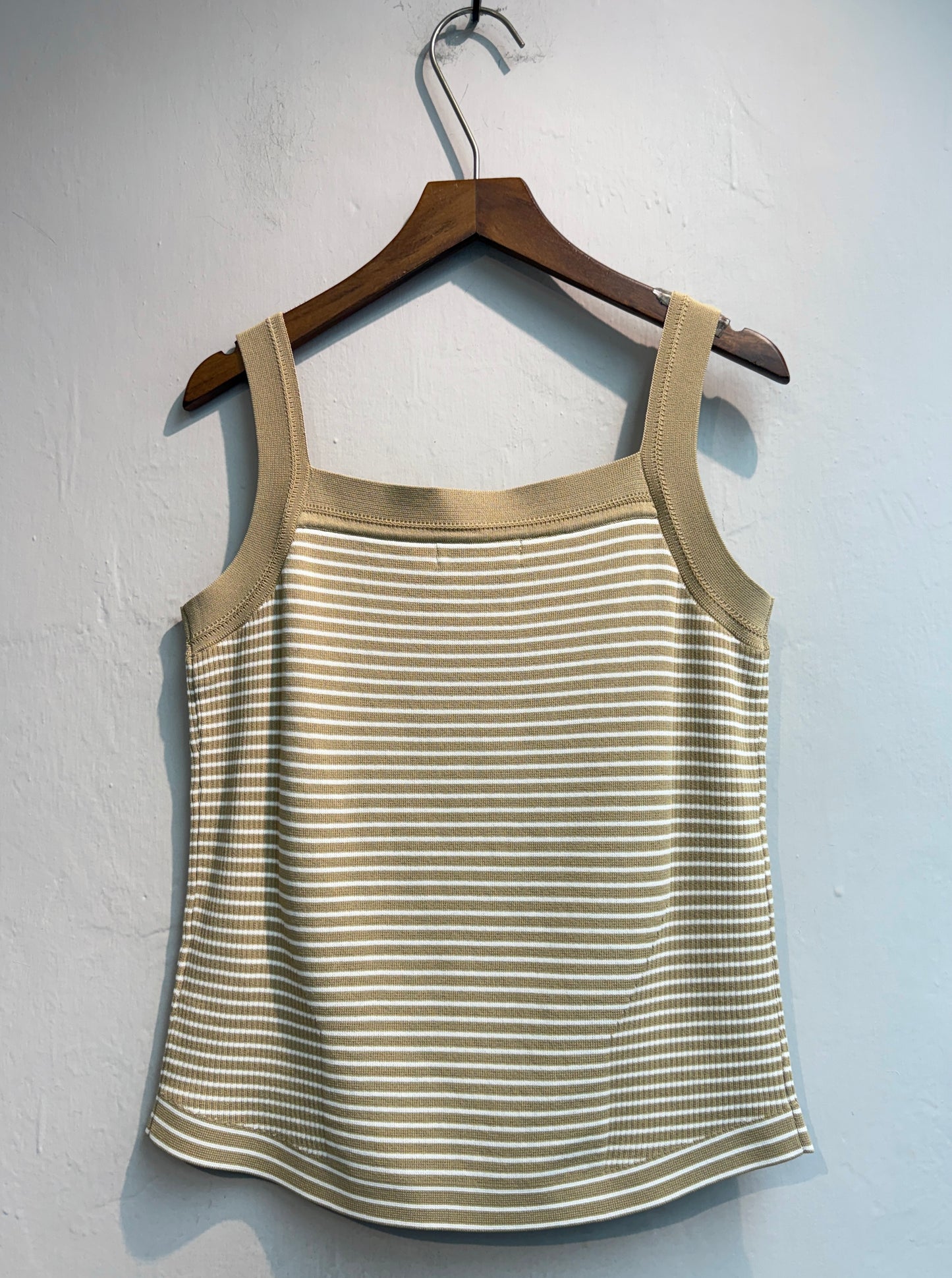 Striped knitted tank top #00725