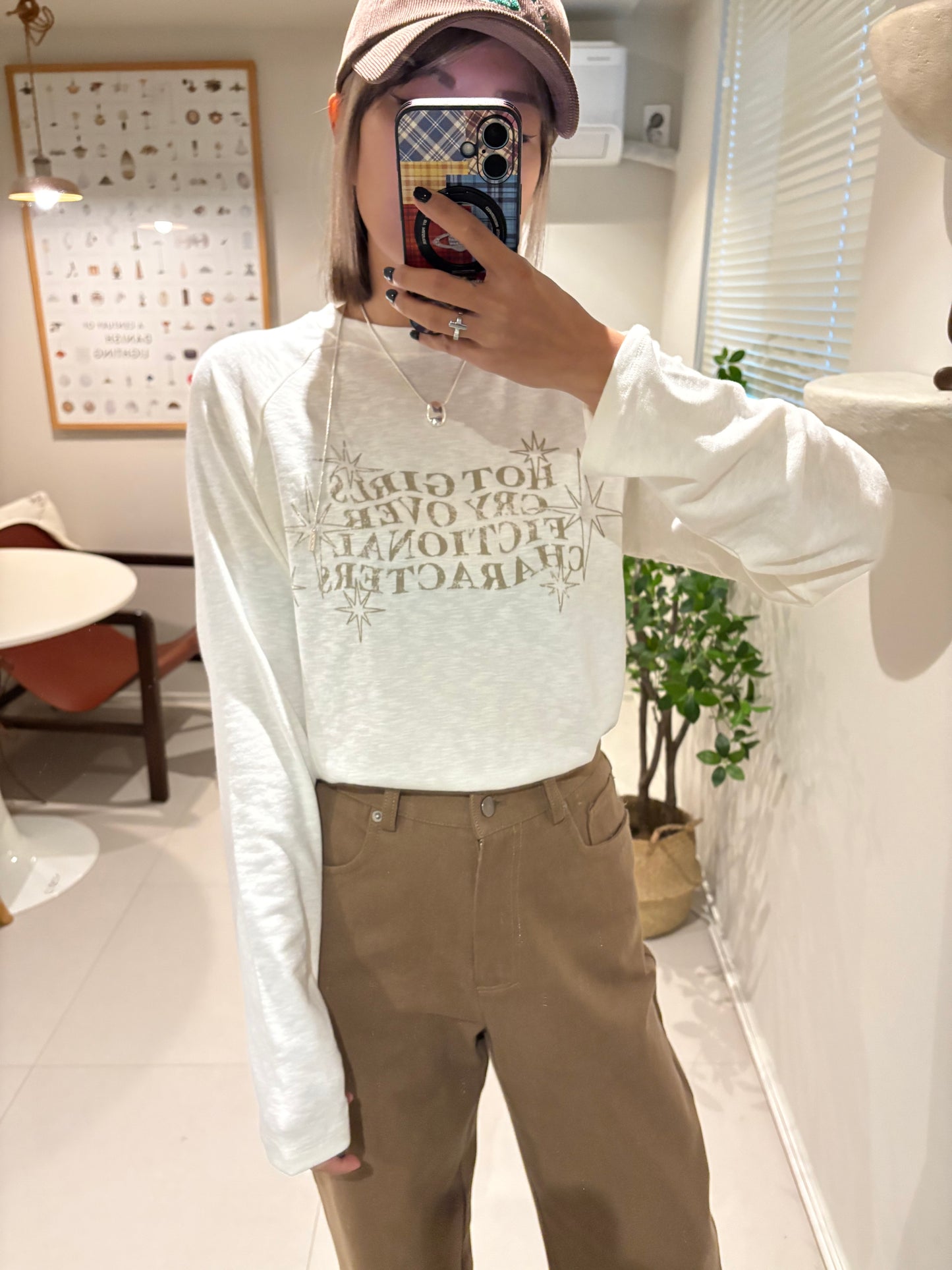 ‘HOT GIRL’ printed tee #00017