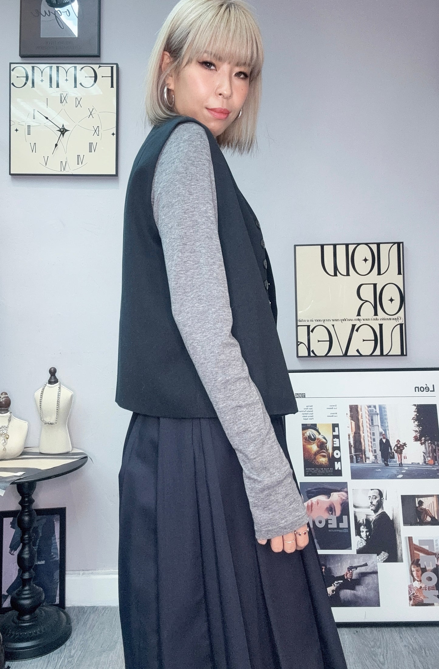 Brown button vest outer #00095