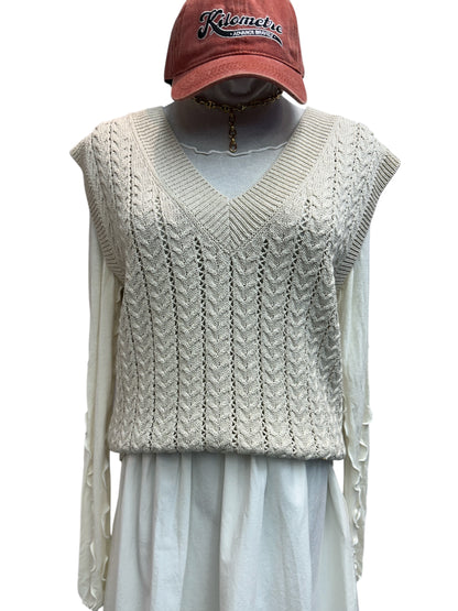 Knit vest