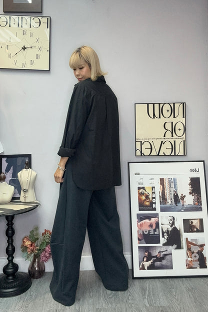 Two pocket midi length shirt