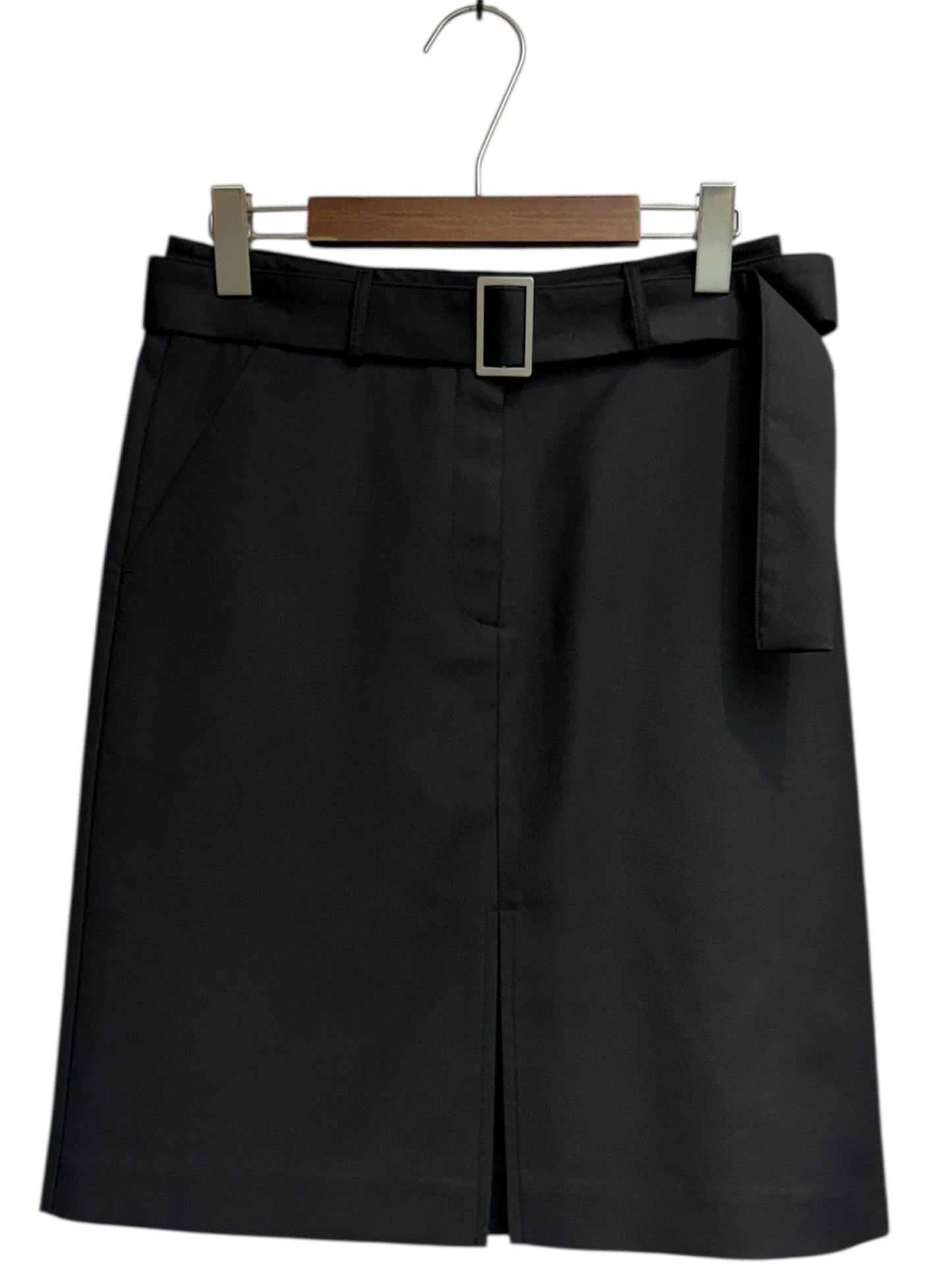 With belt skirt #00253