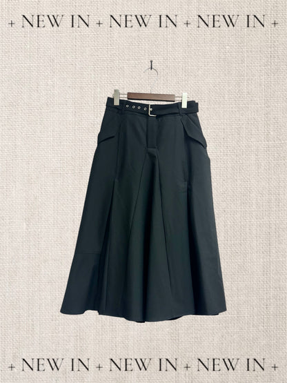 With belt skirt