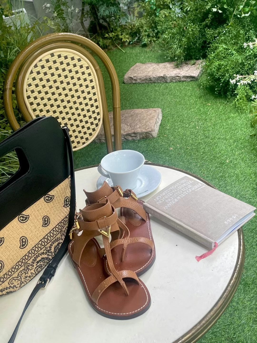(40% off )leather Sandals