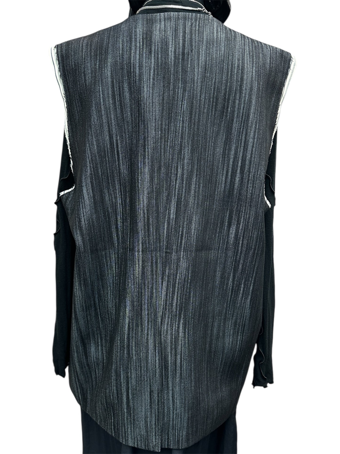 Parallel line vest blazer