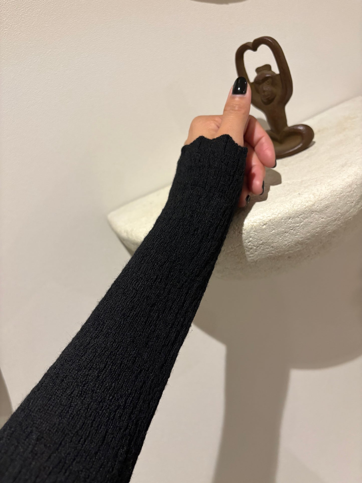 Embossed base tee #00008