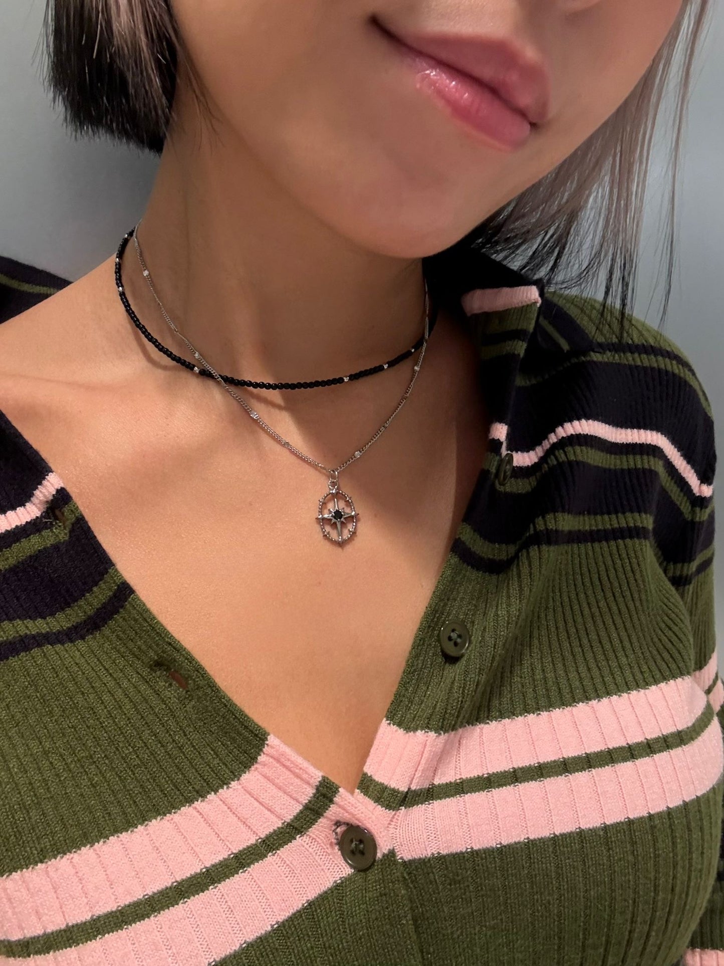 Black choker X Star necklace set