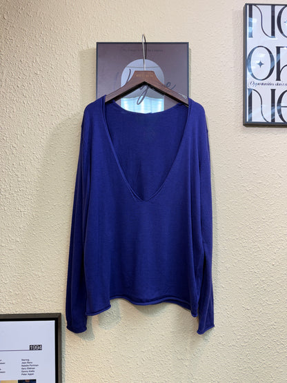 Big v neck wool knitted top #00955