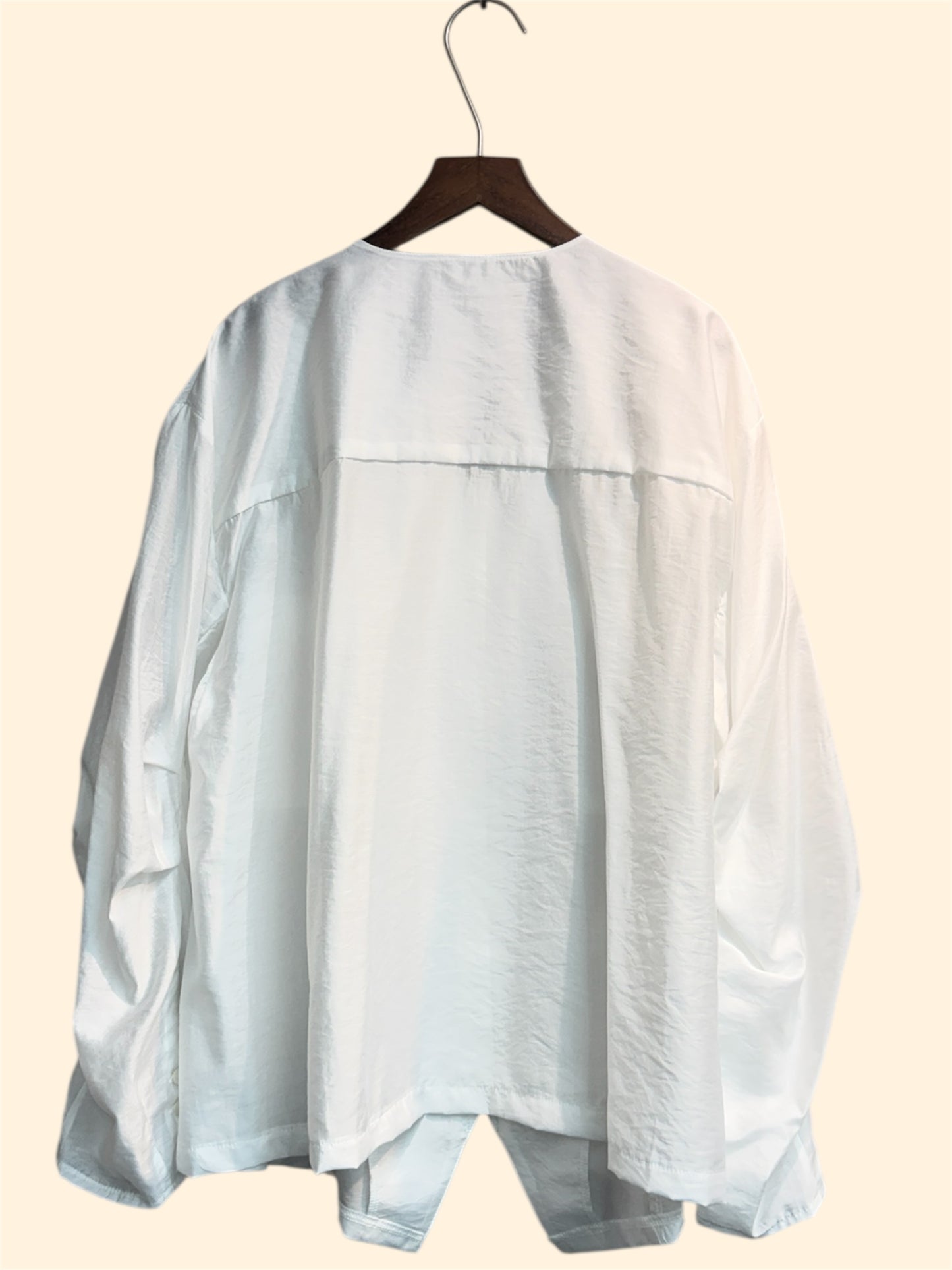 Front pockets v neck slippery fabric shirt #00404
