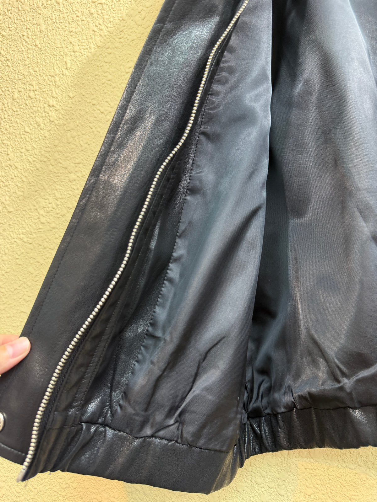 Silver beads pocket faux leather vest outer #01048