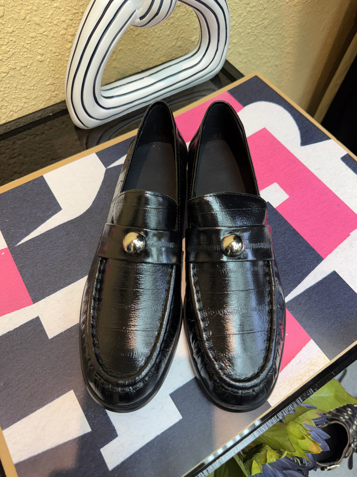 Silver bean embossed loafer