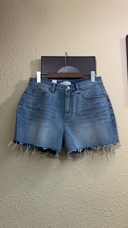 Raw frayed hem denim shorts #00997