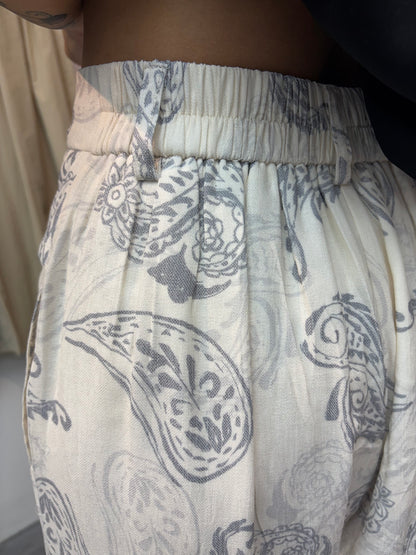 Paisley half elastic pants #00659