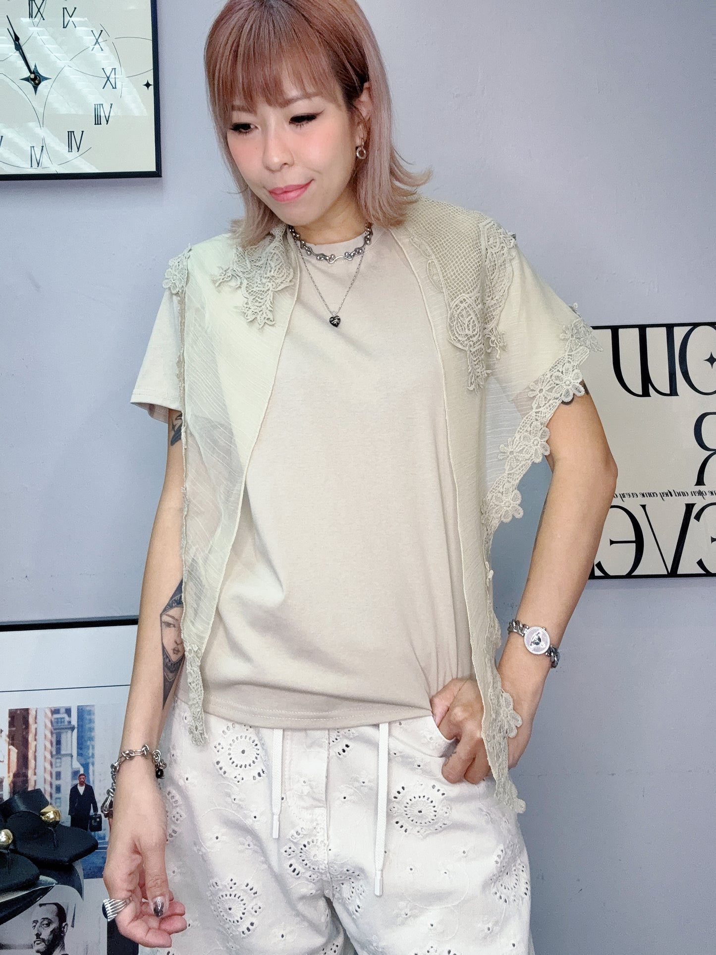 With embroidery see through scarf tee #00612