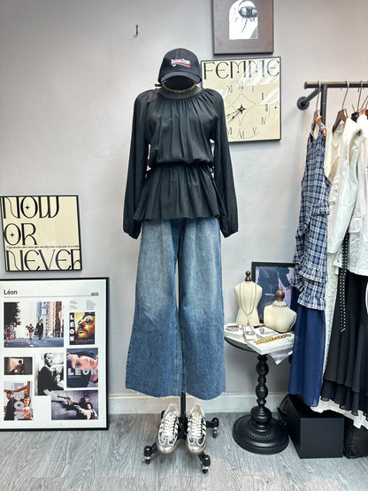 (-30% off)Ruff hem plain top