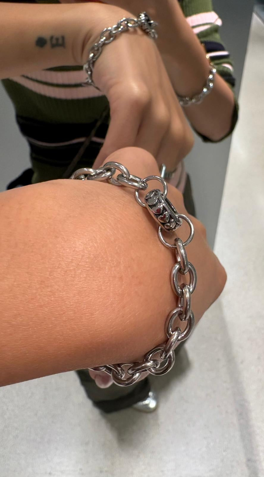 Circle chain bracelet