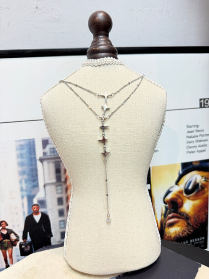 Straight star necklace