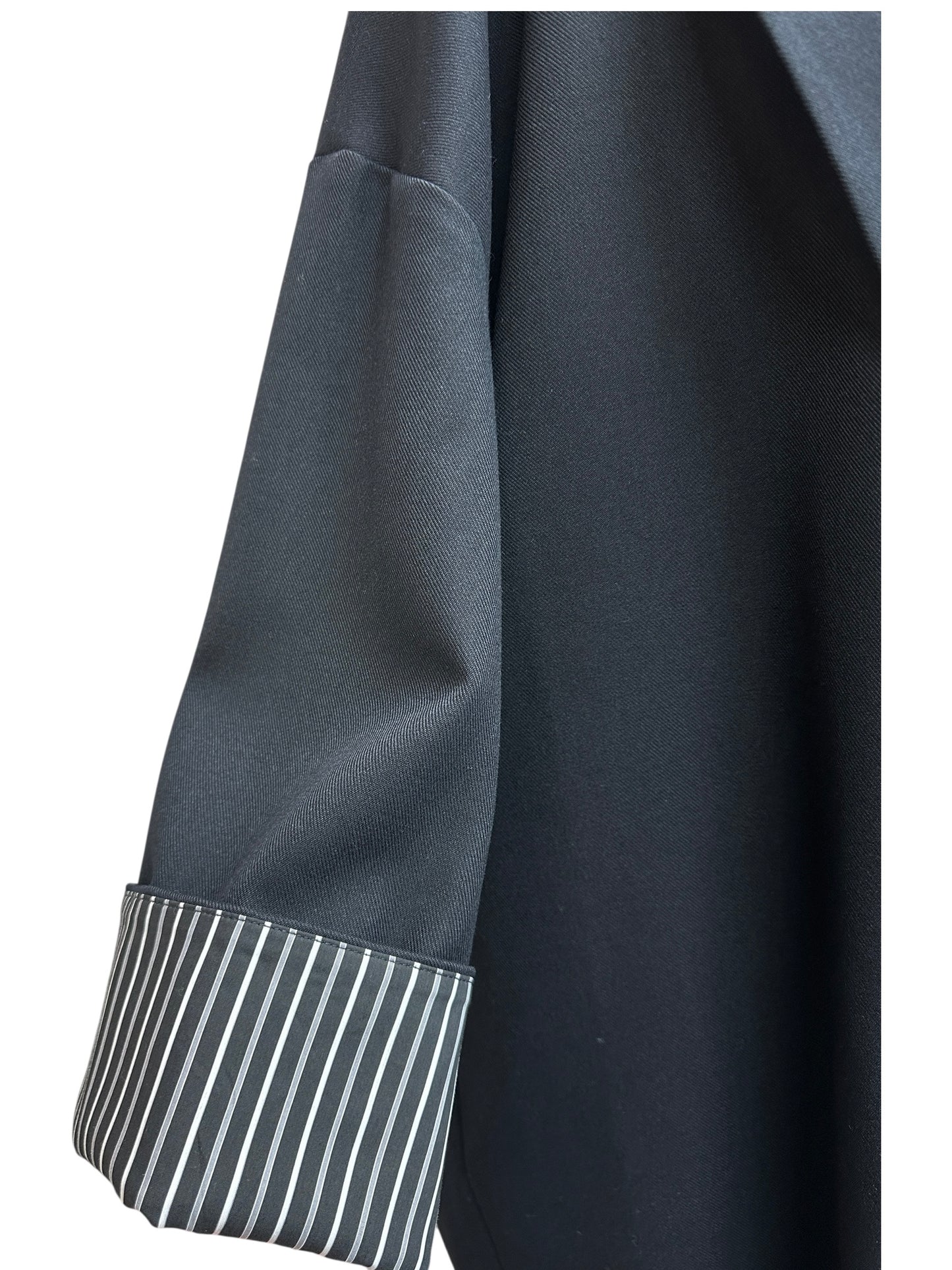 Stripe sleeves oversize blazer