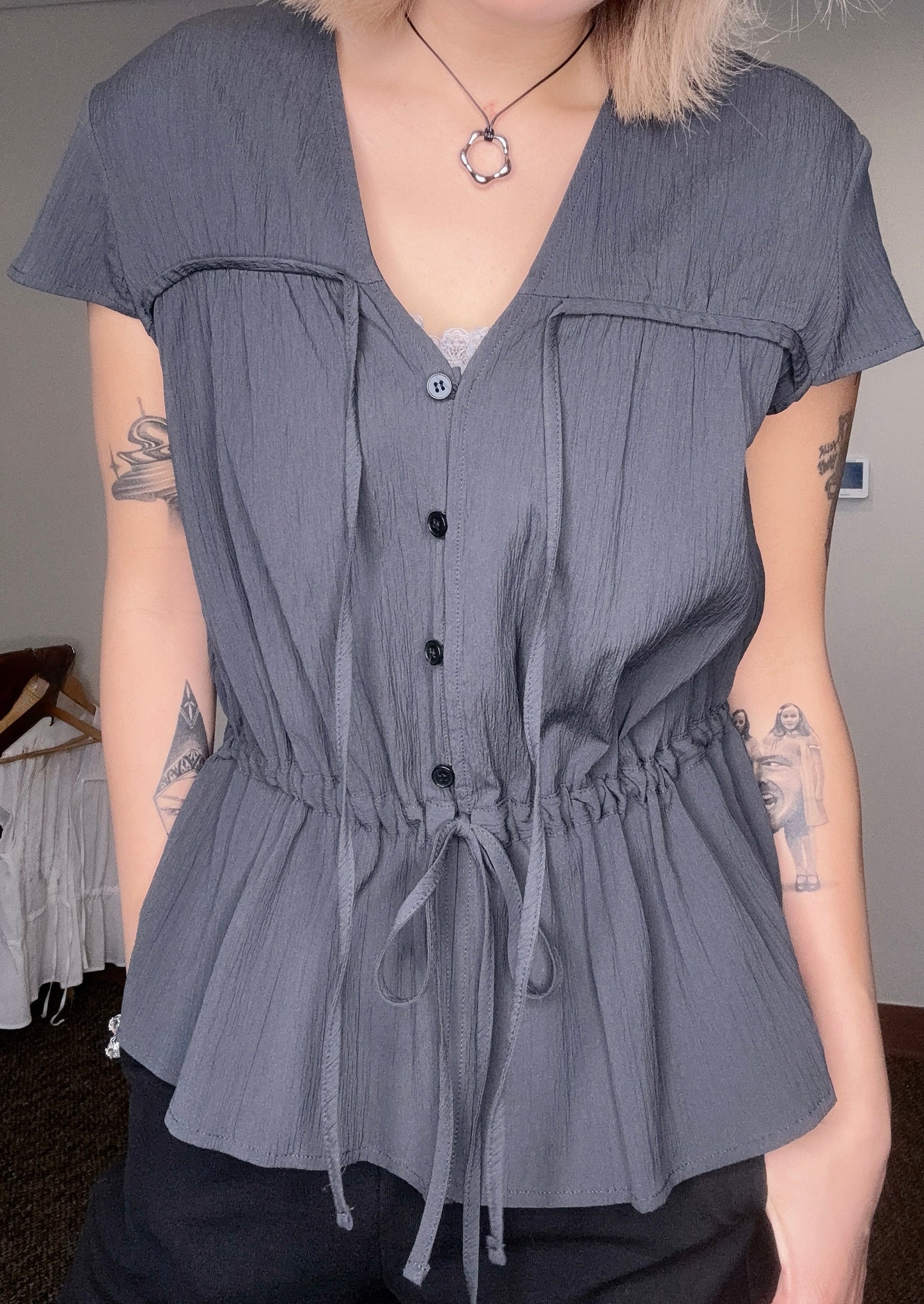 Crinkled fabric front button blouses#00518