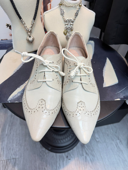 Two tone loafer