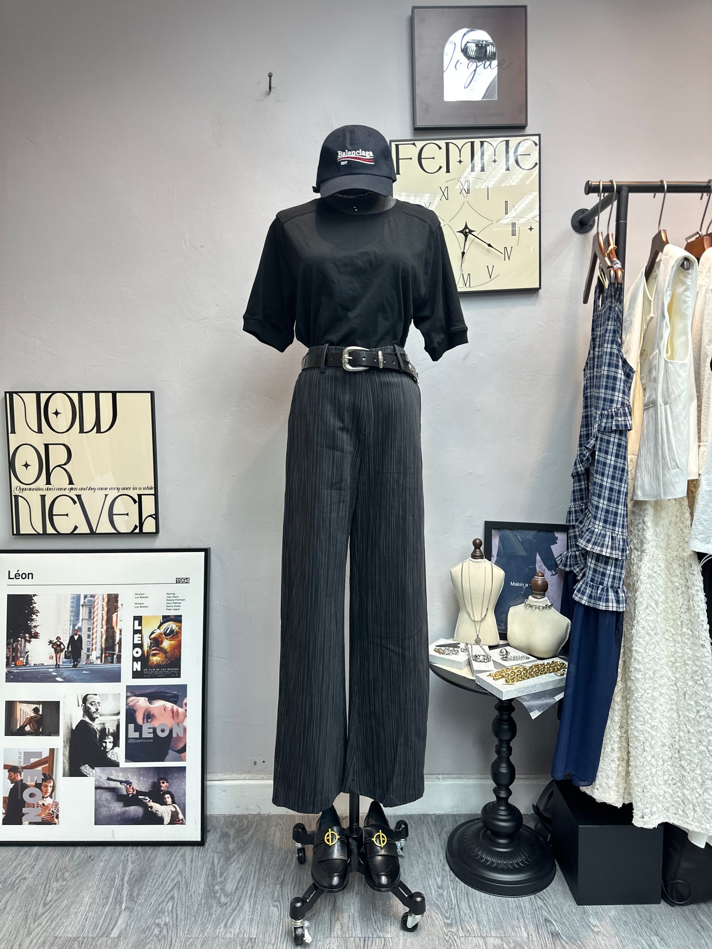 (-50% off)stripe Jeans