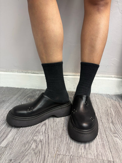 Mini beans sandals