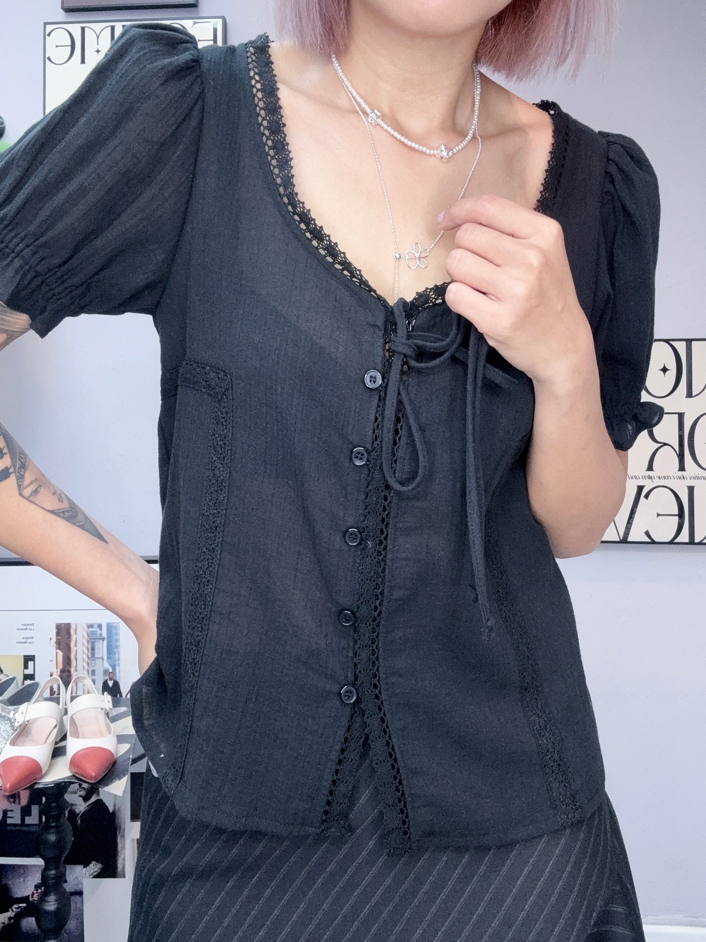 Puff short sleeves lace trim blouses #00653