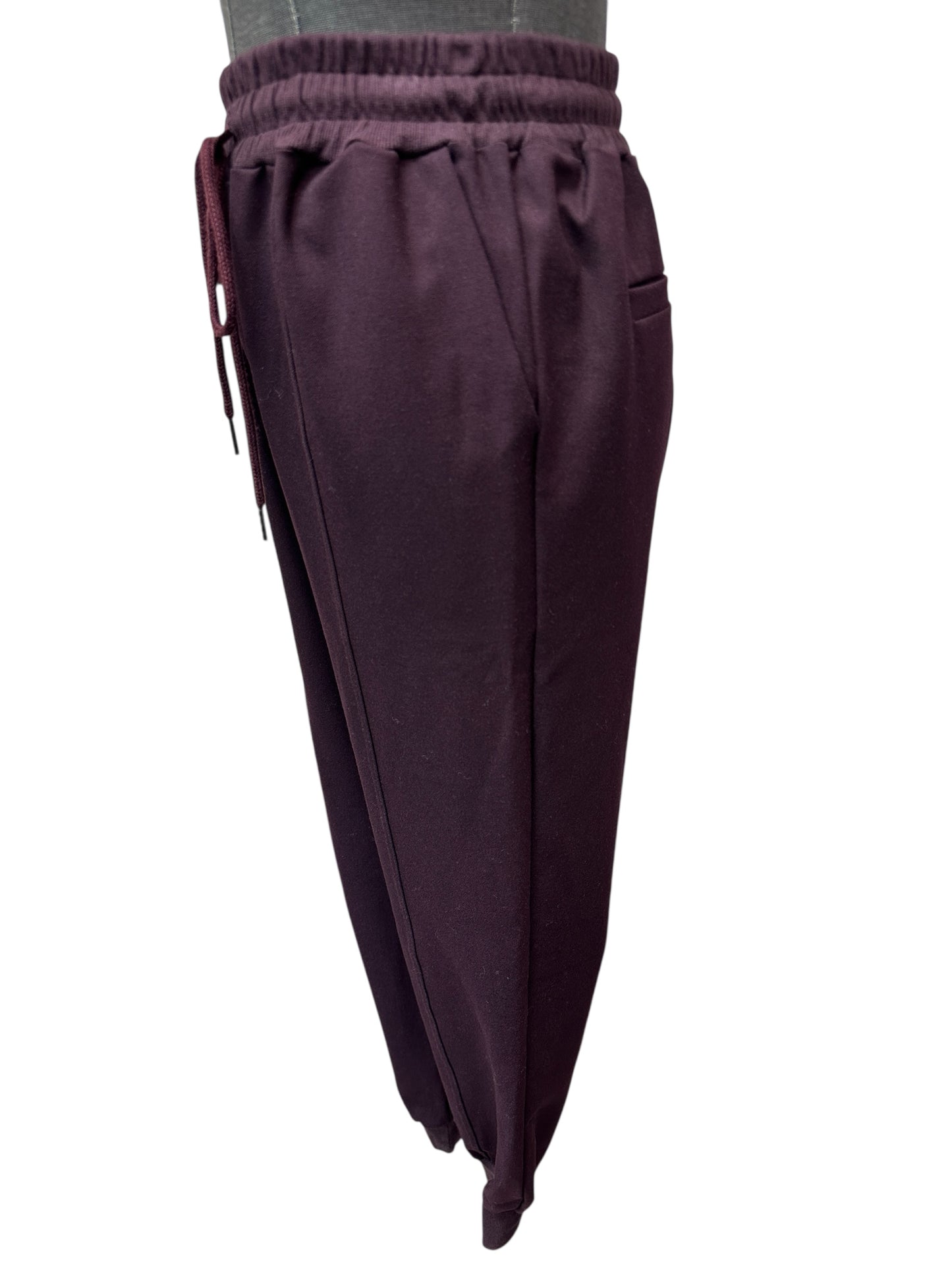 (-30% off)Jogger pants