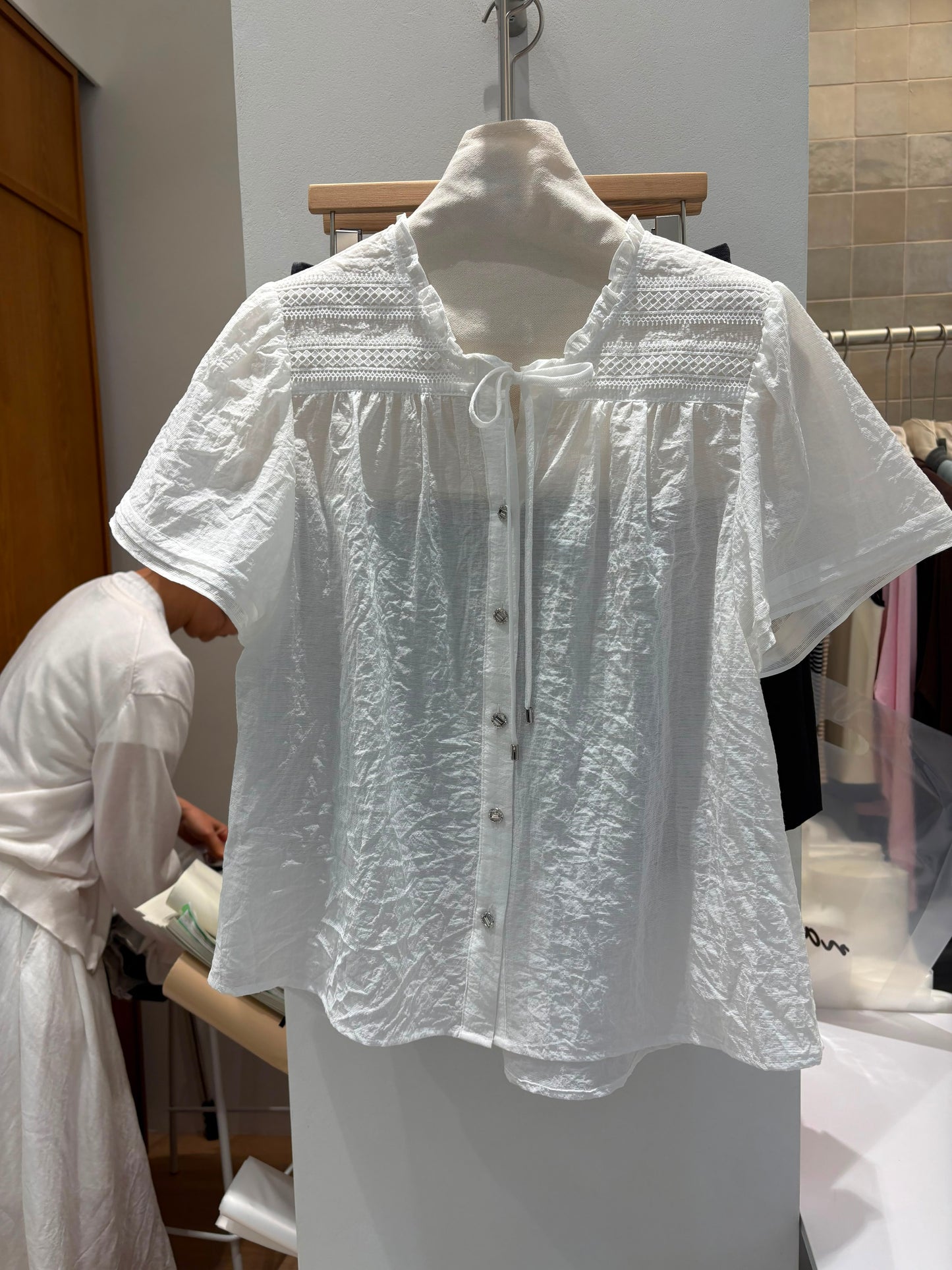 Frill collar shirt #00803