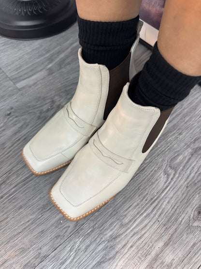 Calfskin leather boots