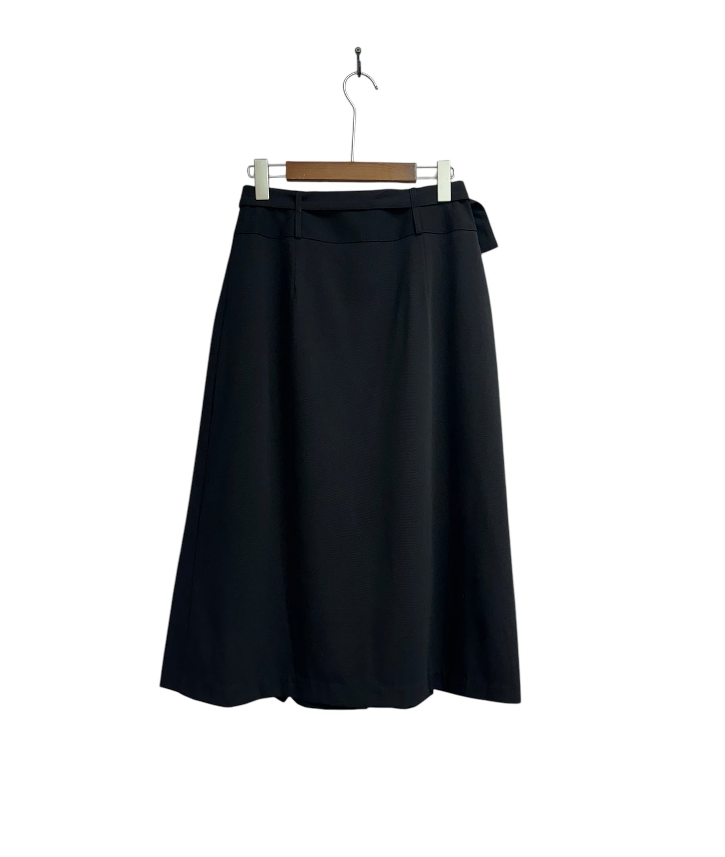 pleated skirt