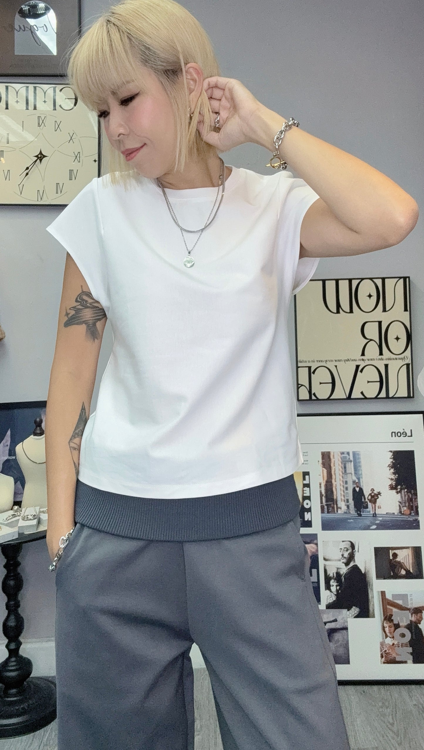 Plain tee