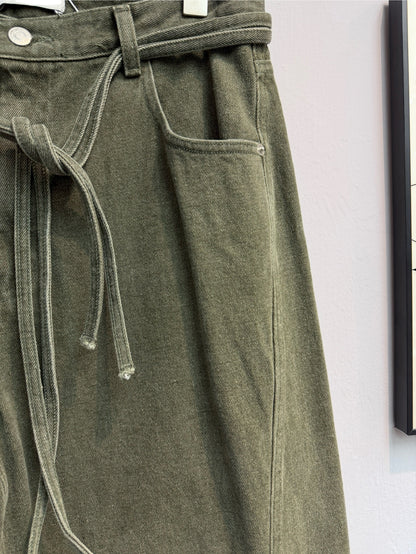 With strap jeans #00065