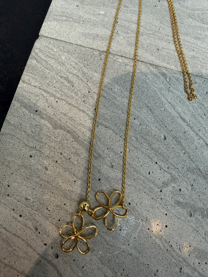 Double flower long necklace
